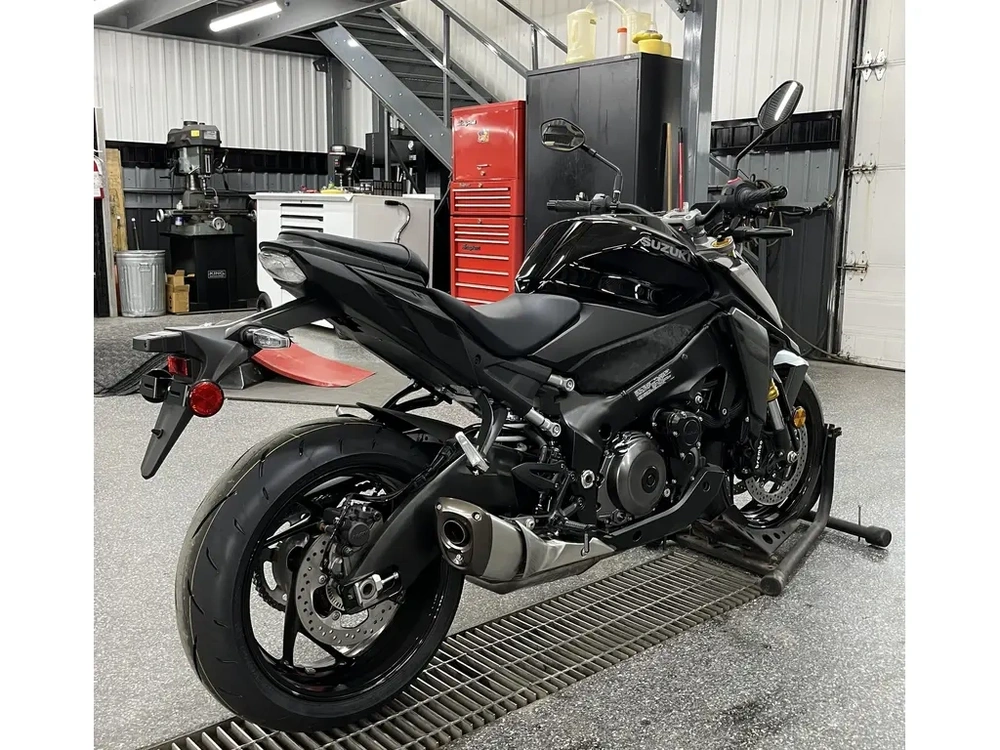 Suzuki Gsx-s1000am5 2025 alt