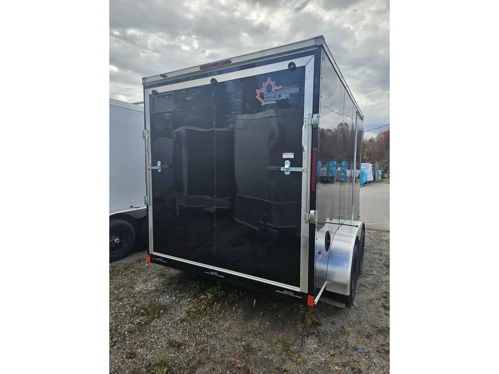 2026 Canadian Hauler Arrow Deluxe 7' X 12' alt