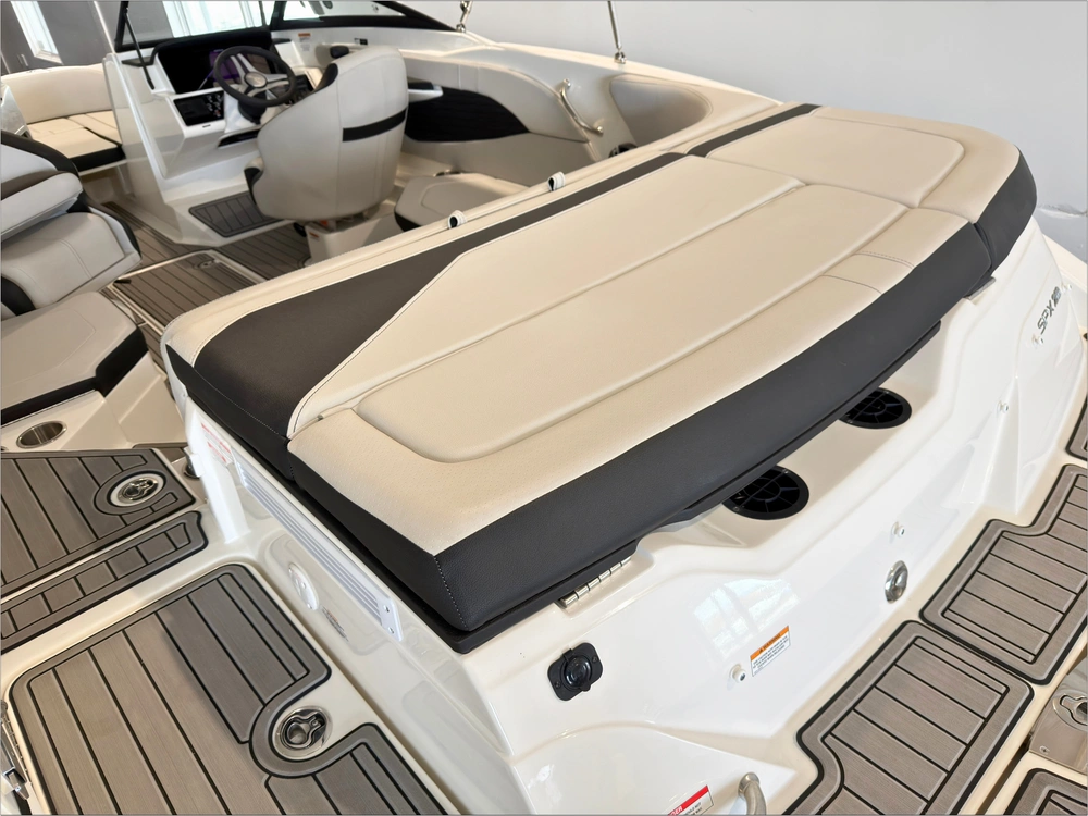 2024 Sea Ray Spx 210 No Luxury Tax* alt