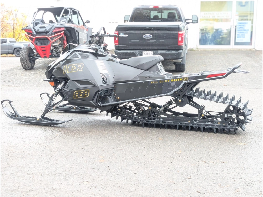 2026 Arctic Cat 26 Mtn 858 154 Hcr Us Blk 2.6 | 🏔️ Mountain 858 154 Hill Climb 2026 – Performance Montagne 🏔️ | alt