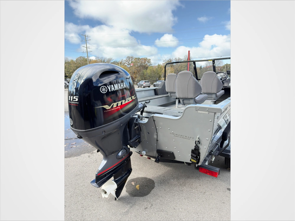 2023 Smoker-craft Excursion 176 Dc alt