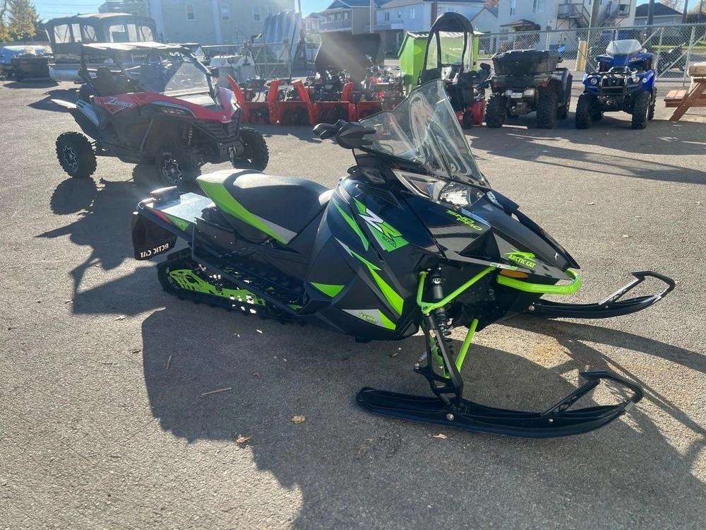 2018 Arctic Cat Zr 6000 alt