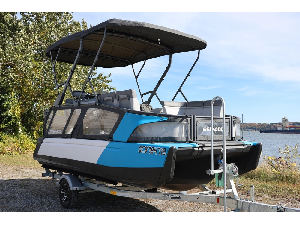 2023 Sea-doo Switch 18 alt
