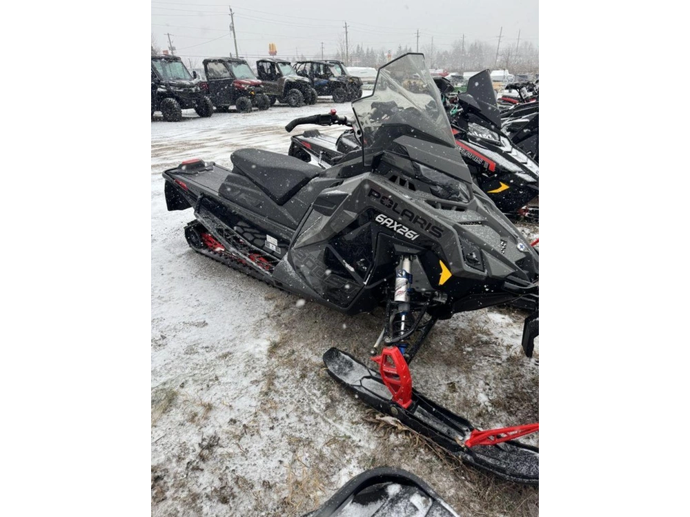 2024 Polaris Patriot Boost Indy Vr1 137 Premium Black Crystal alt