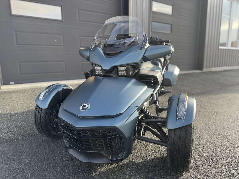 Can-am F3 Limited 2025 alt