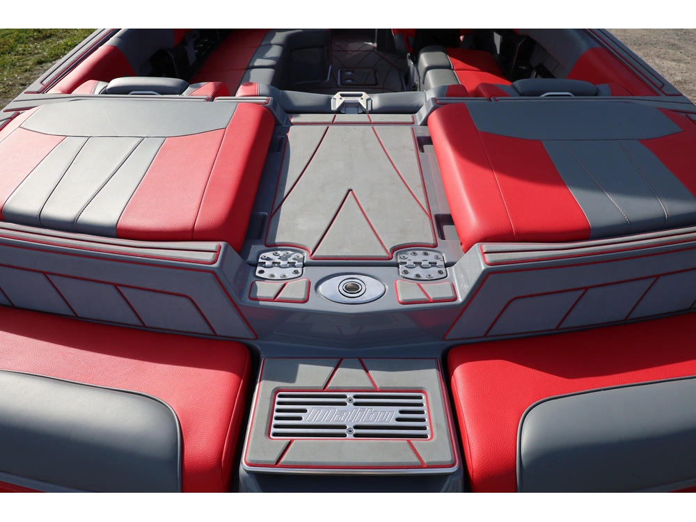 2022 Malibu 23 Lsv alt