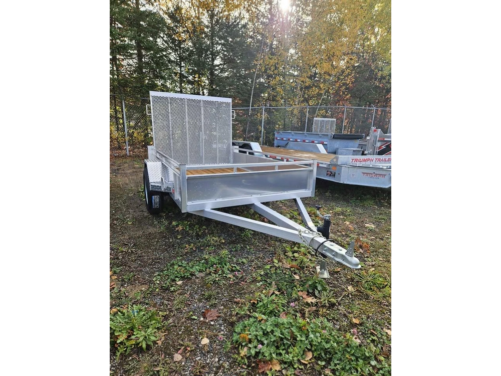 Triumph Au1 5'x8' 2025 alt