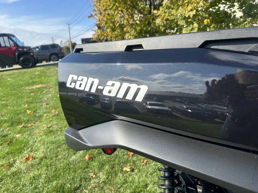 2025 Can-am Commander Xt 1000r alt