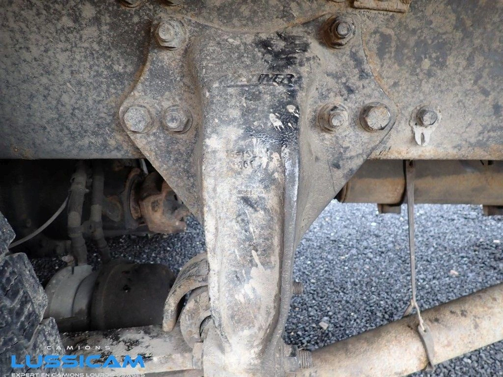 Freightliner M2-106 2013