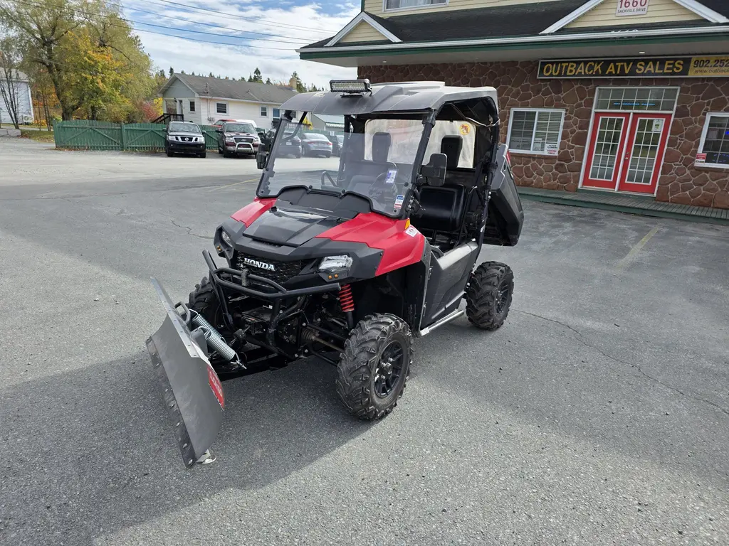 2024 Honda PIONEER 700 DELUXE