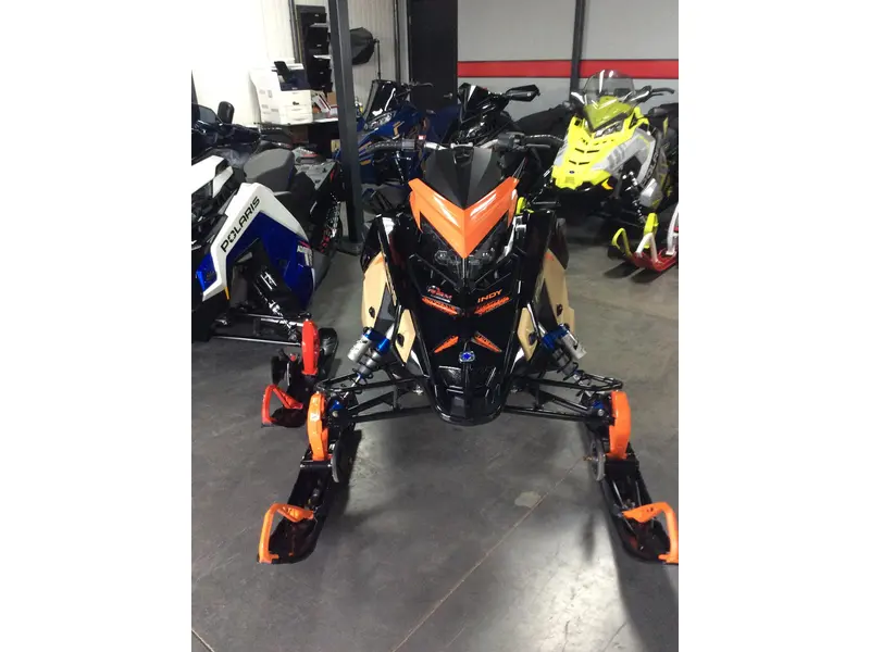 2022 Polaris DÉMO VR1 650 136