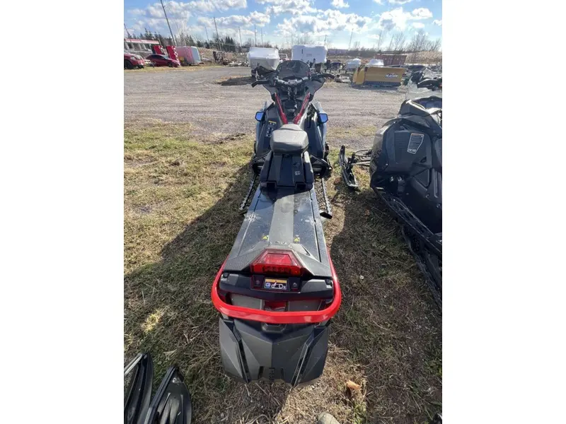 2024 Polaris Patriot Boost Switchback Assault 146 Gloss Black