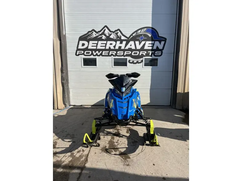 2018 Polaris RUSH® PRO-S 800 Cleanfire® 121