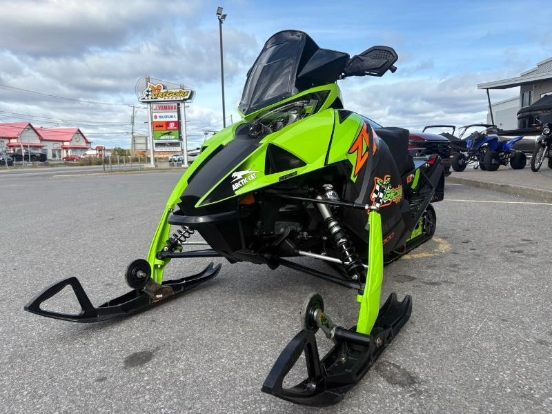 2024 Arctic Cat Zr 8000 137 Qs3 Es alt