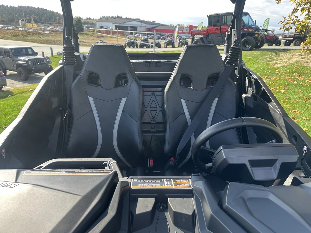 2025 Can-am Commander Xt 1000r alt