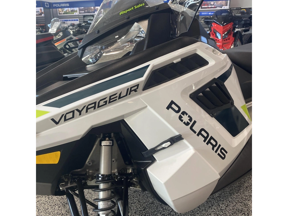 2025 Polaris 550 Voyageur 155 alt