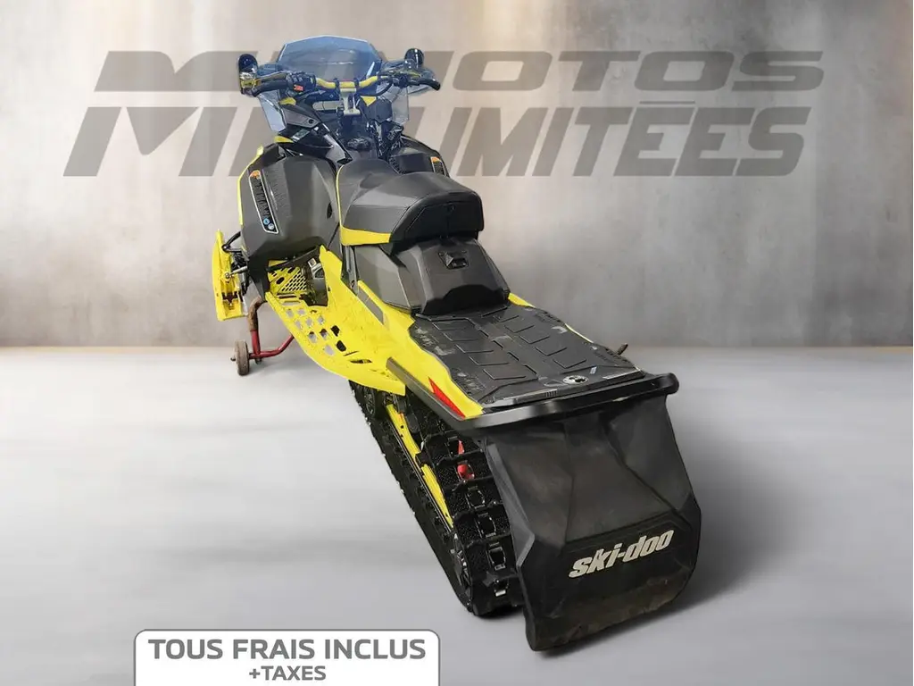2021 Ski-Doo Renegade X-RS 900 ACE Turbo