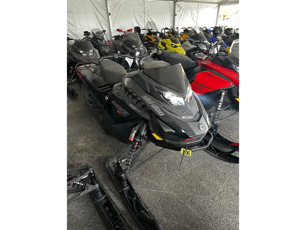 2024 BRP MXZ XRS 850 Etec 137"