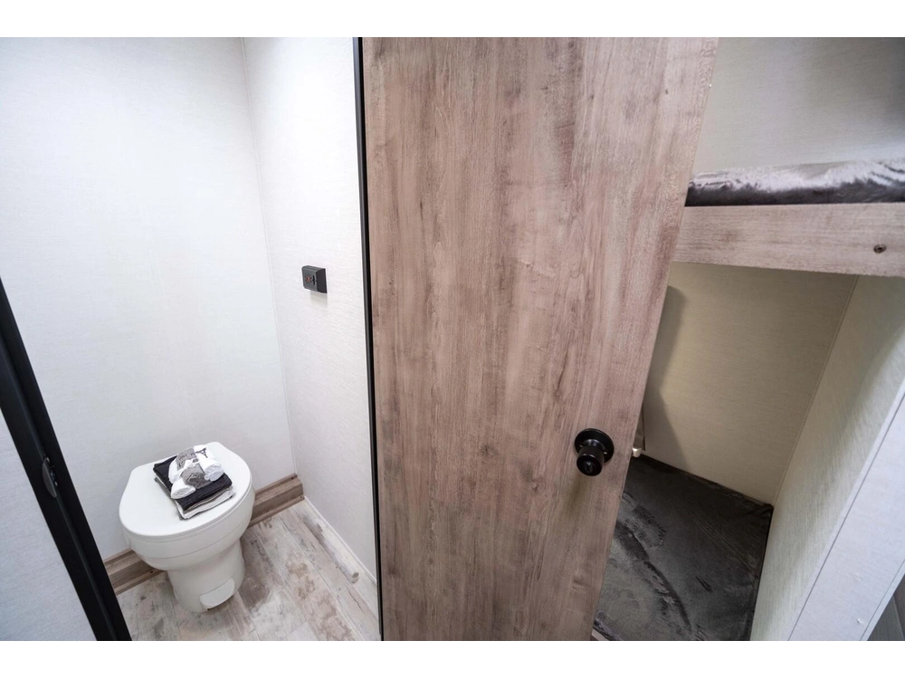 2026 Gulf Stream Trailmaster 177bh alt