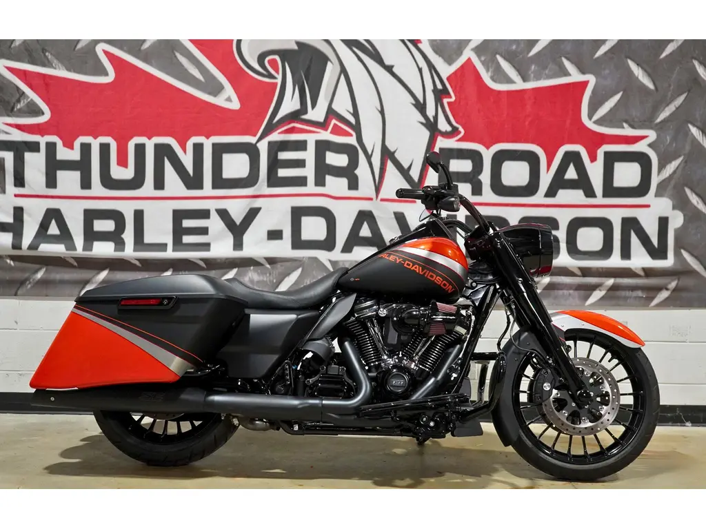 2019 Harley-Davidson FLHRXS ROAD KING SPECIAL