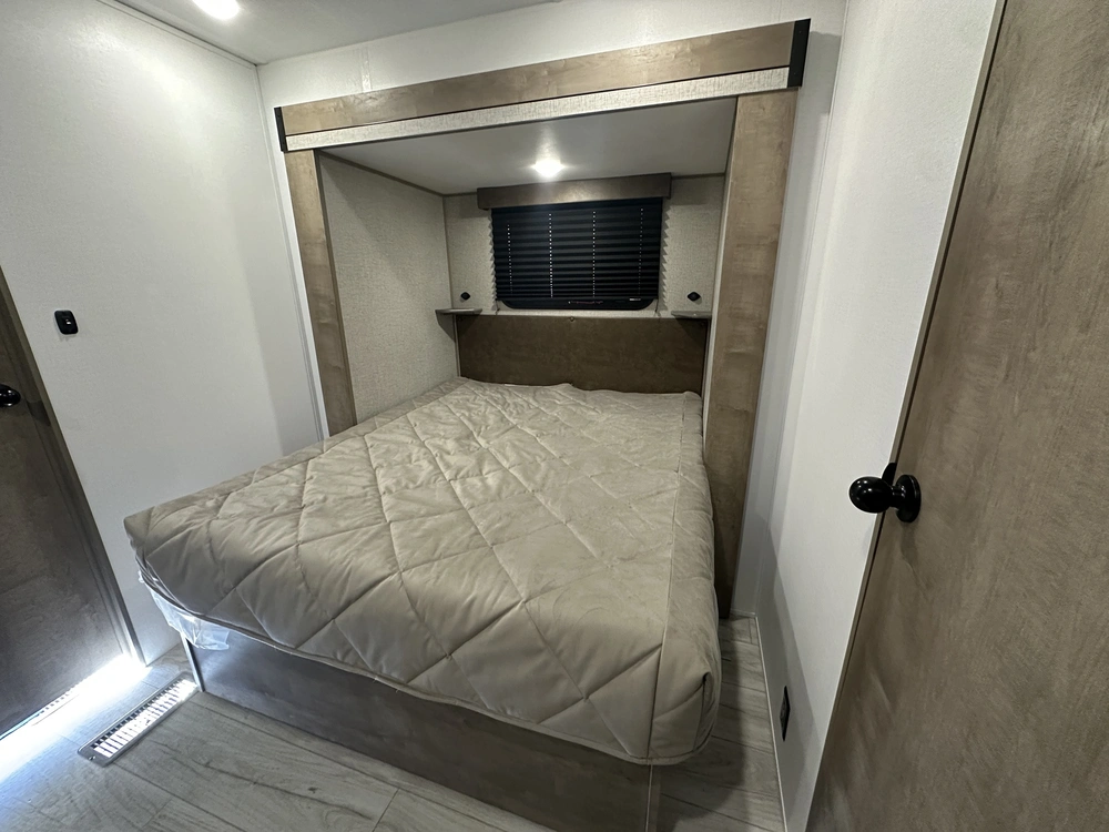 Keystone Rv Springdale 380db 2026 alt
