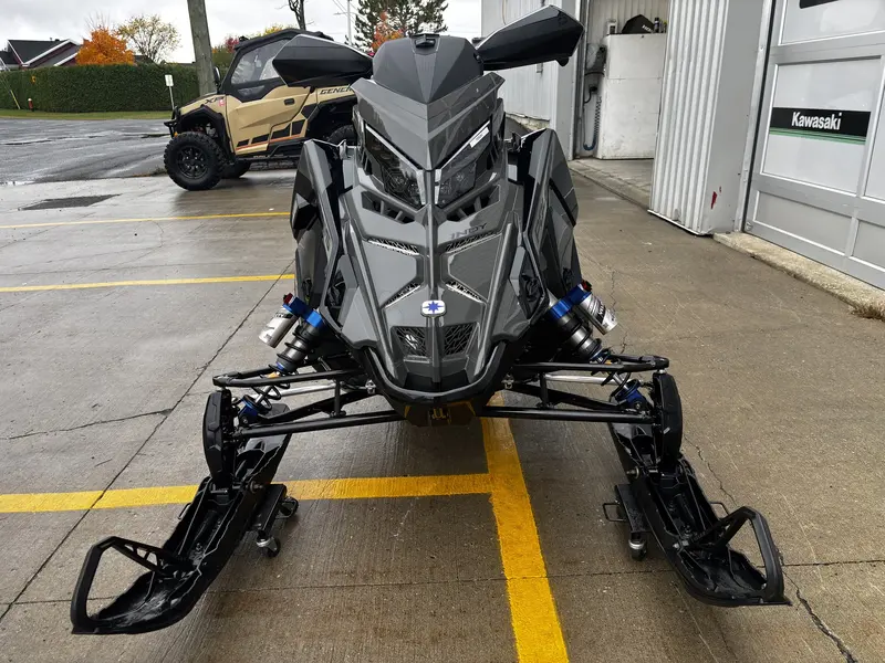 2025 Polaris Patriot 9R Indy XCR 136