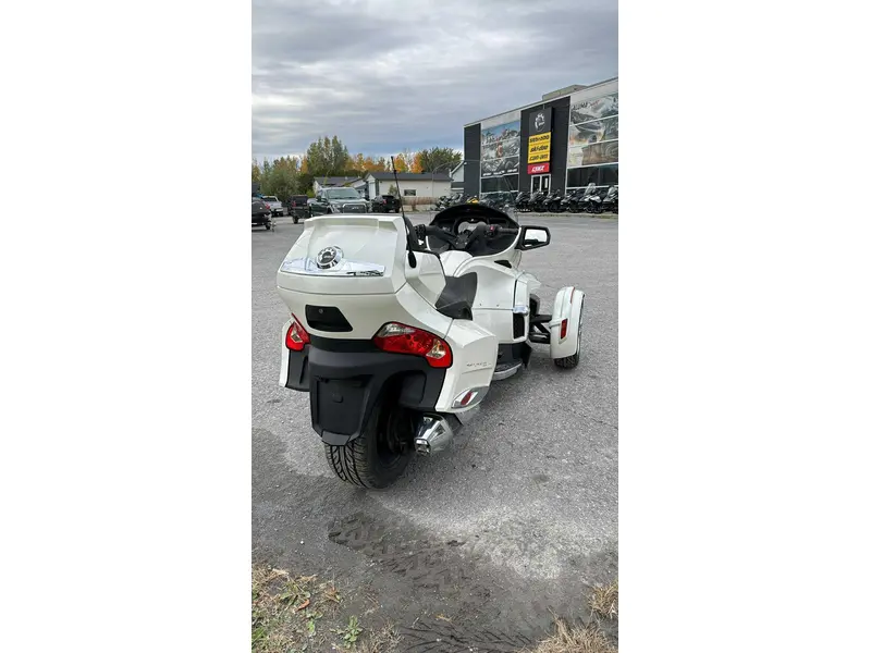 2015 Can-Am SPYDER RT-LTD