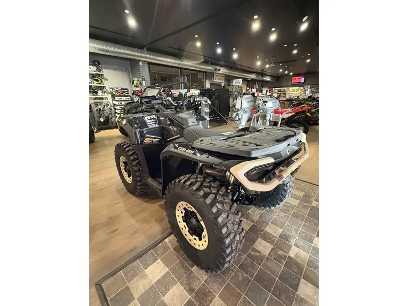 Can-Am OUTL BAC 1000R 2026