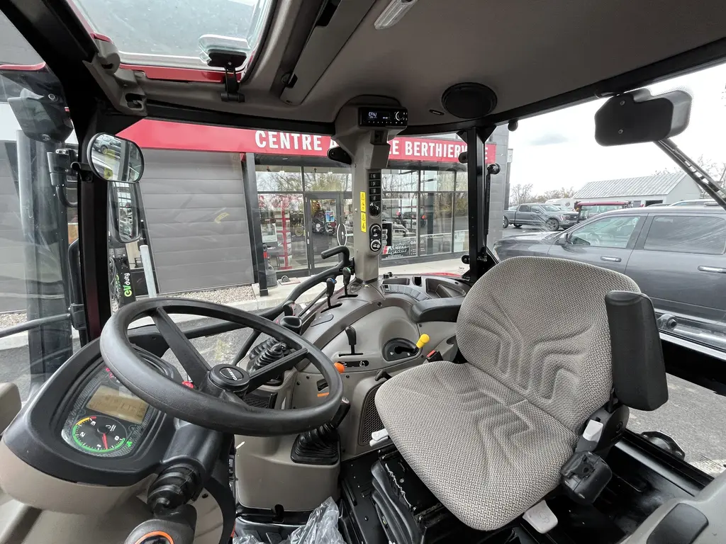 2023 Case IH Farmall 75C