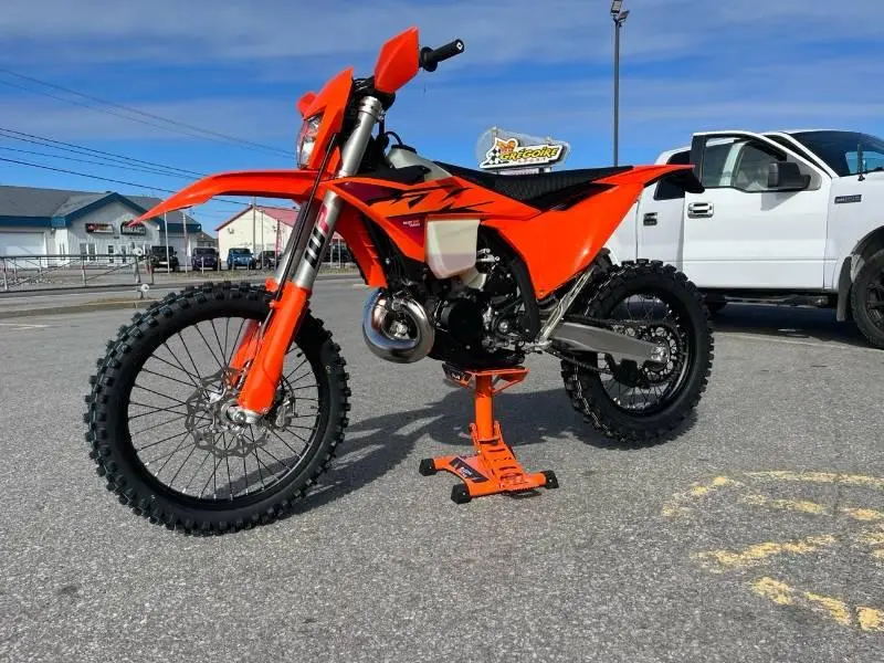2026 KTM 300 XC-W thumbnail 6