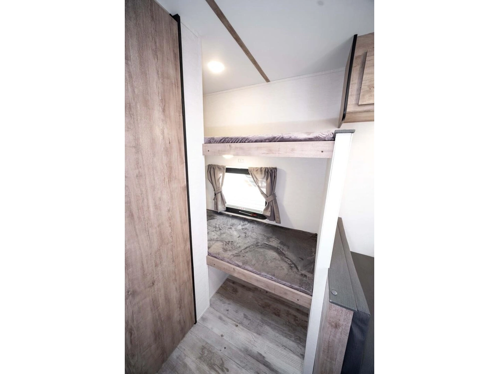 2026 Gulf Stream Trailmaster 177bh alt