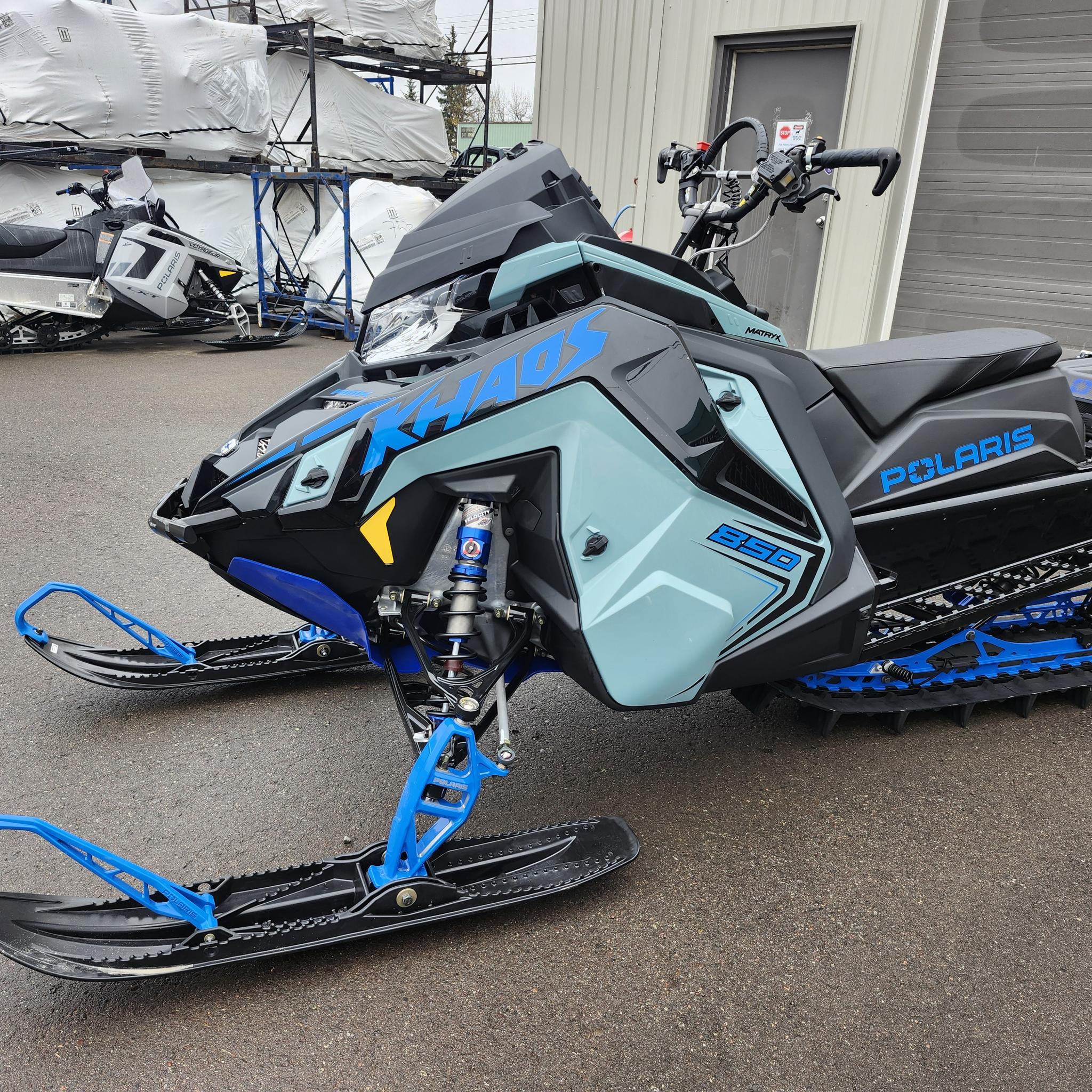 2026 Polaris 850 RMK KHAOS 146 - 7S Display Hemlock Blue / Black / Velocity Blue