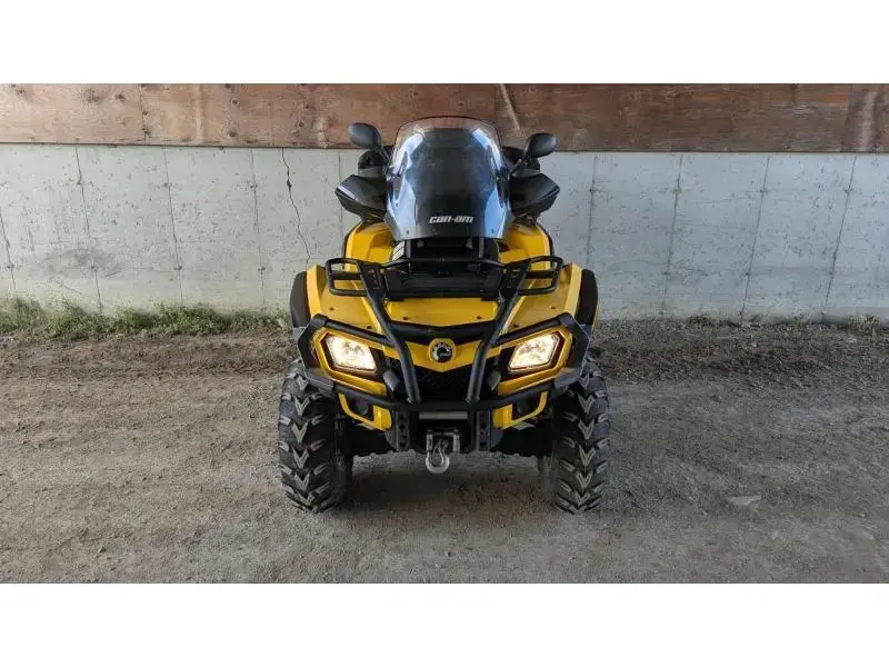 Can-Am OUTLANDER 500 MAX XT 2011