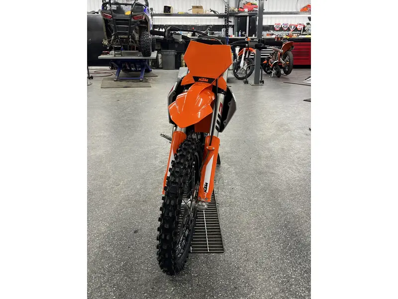 2024 KTM 450 SX-F