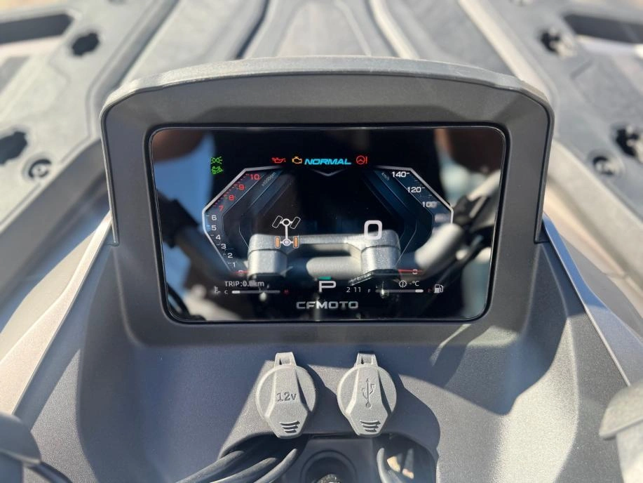 2026 Cfmoto Cforce 800 Touring alt