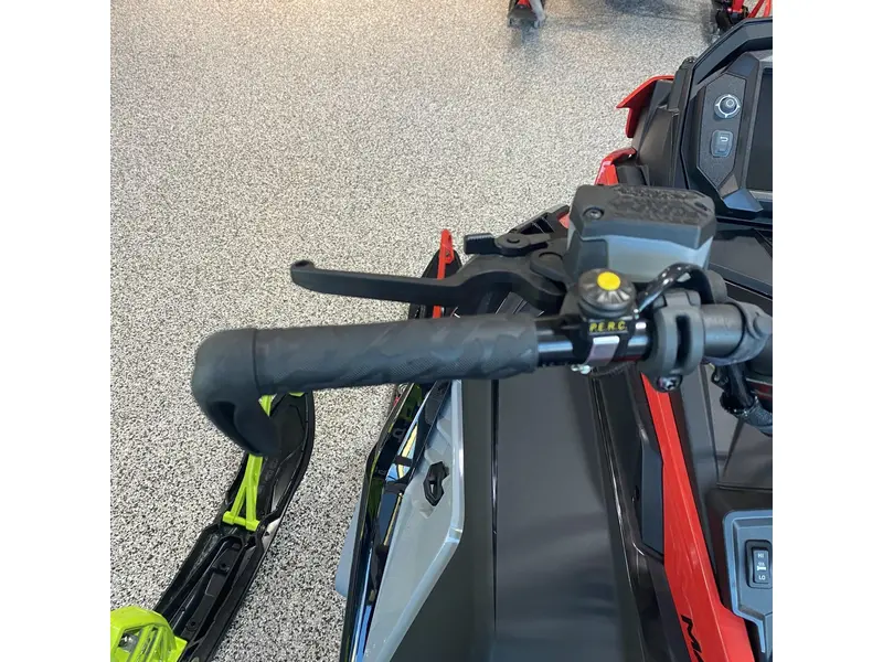 2025 Polaris 850 RMK KHAOS 165