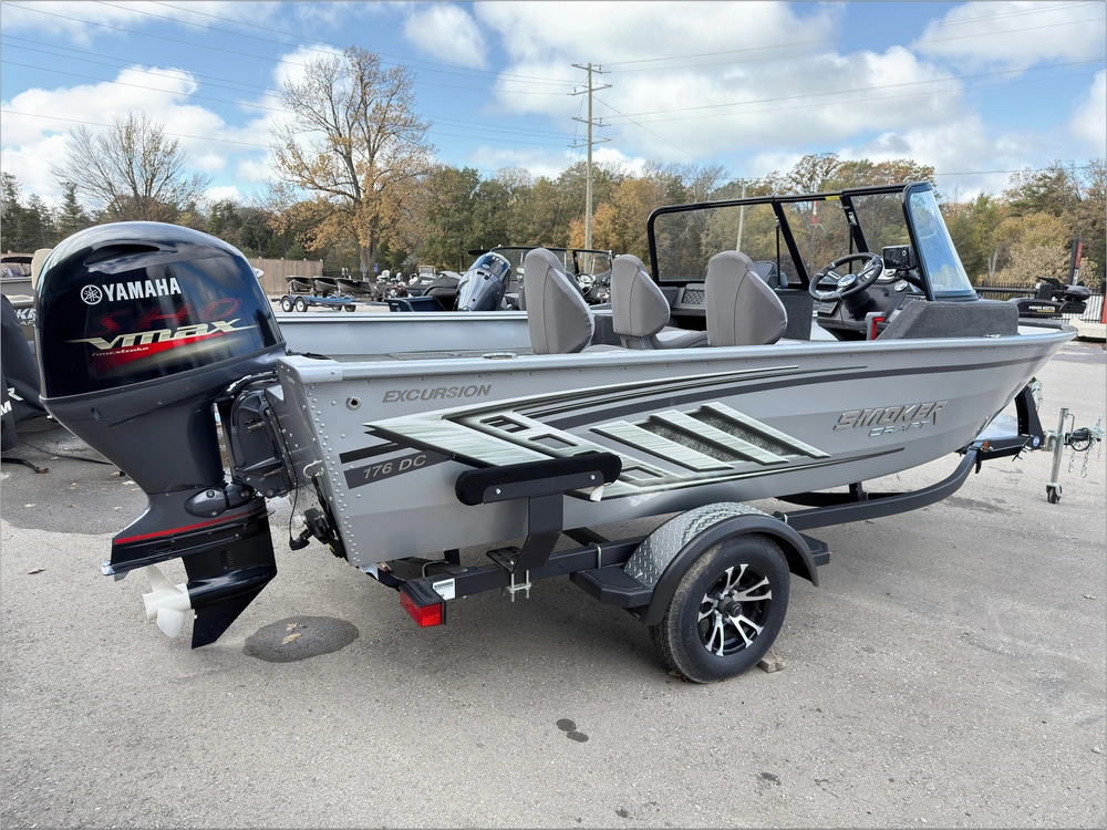 2023 Smoker-craft Excursion 176 Dc alt