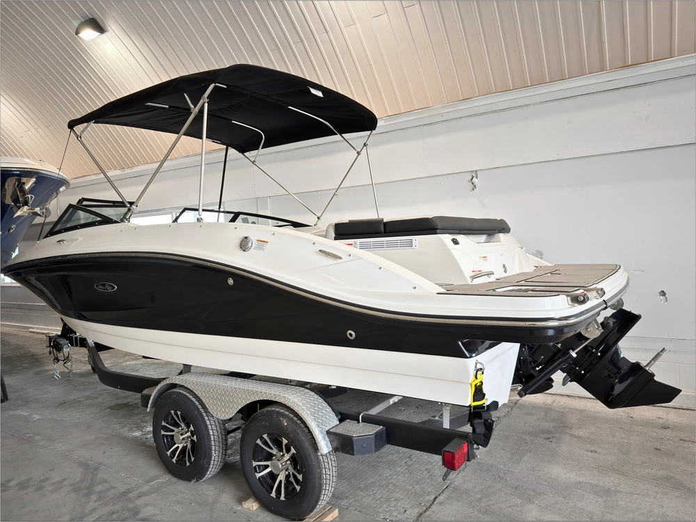 2024 Sea Ray Spx 210 No Luxury Tax* alt