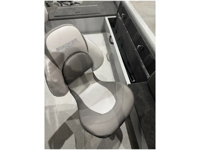 2023 Smoker-Craft Excursion 176 DC