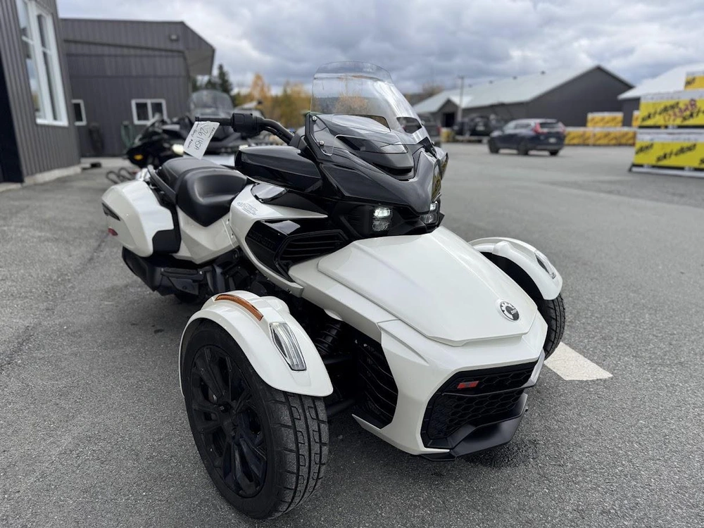 Can-am F3-t 2025 alt