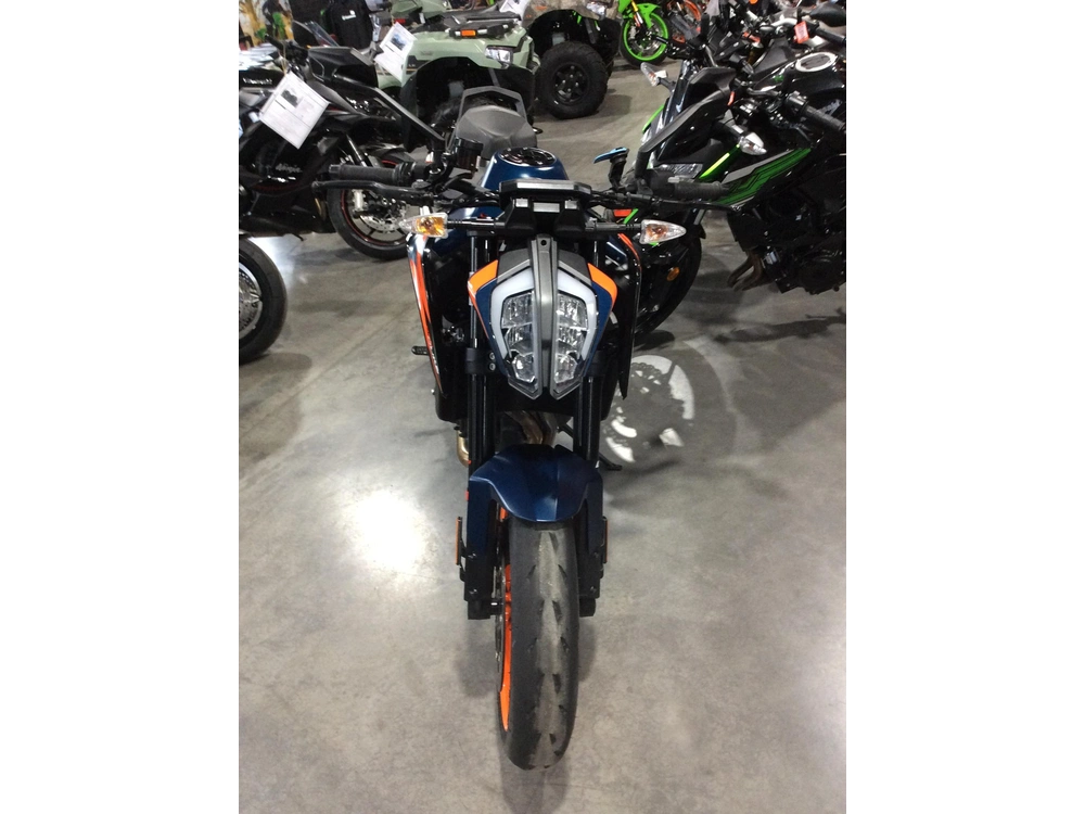Ktm Duke 890r 2023 alt