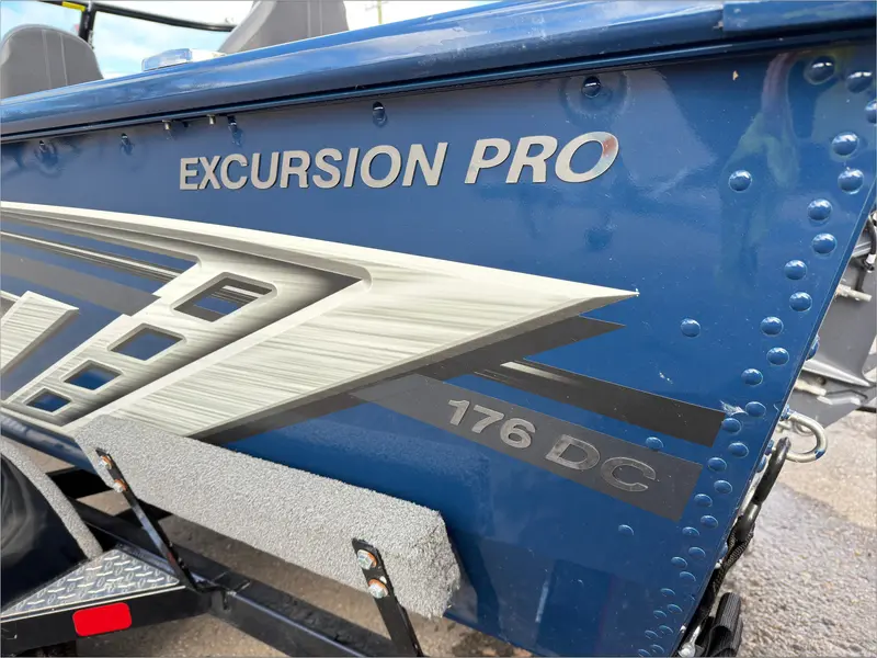 2024 Smoker-Craft Excursion 176 DC PRO