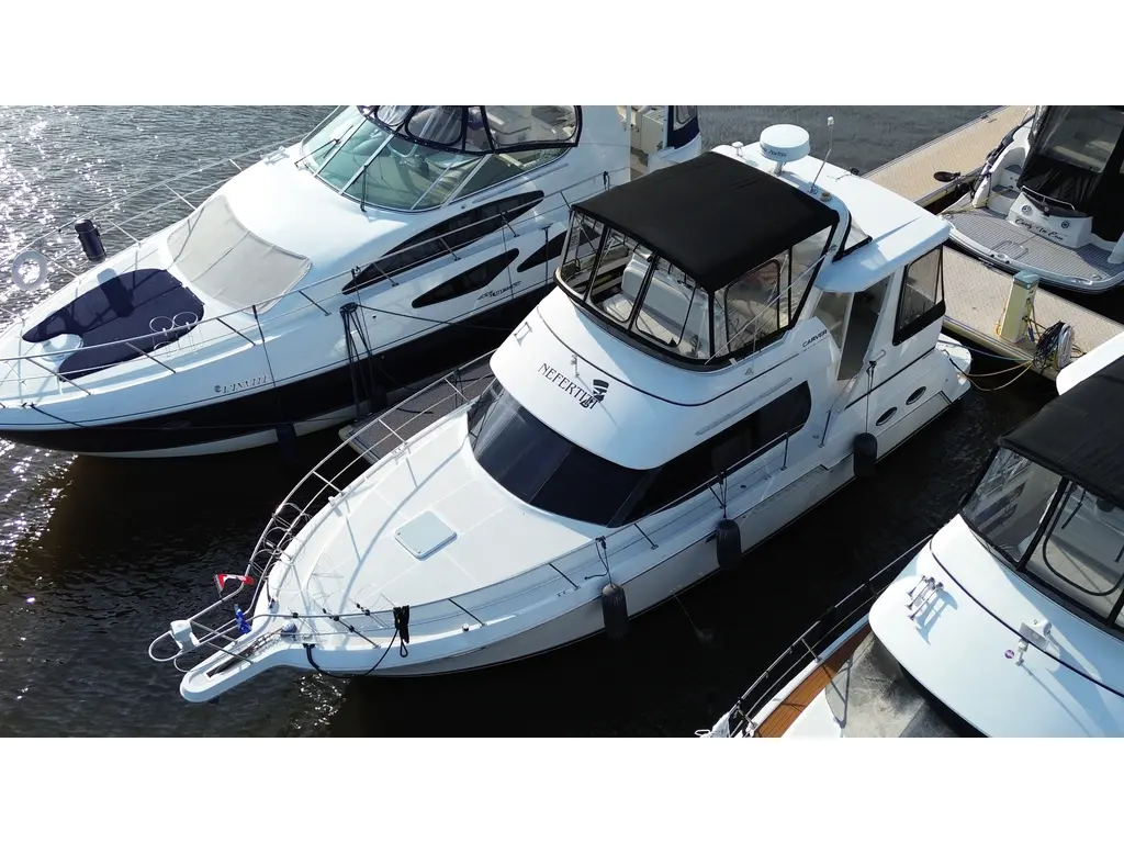 2001 Carver Yachts 356