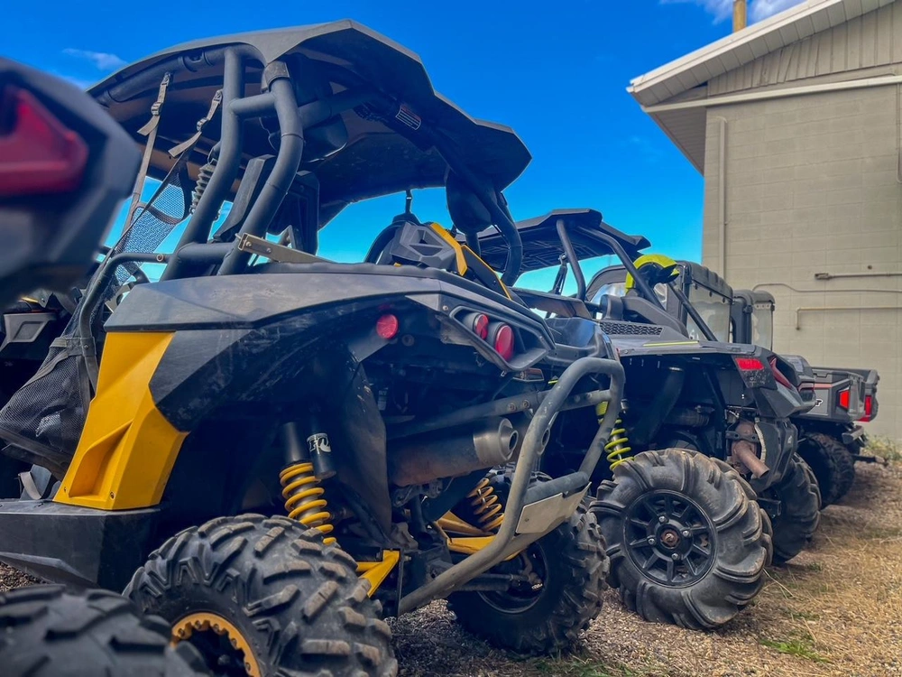 2013 Can-am Maverick alt