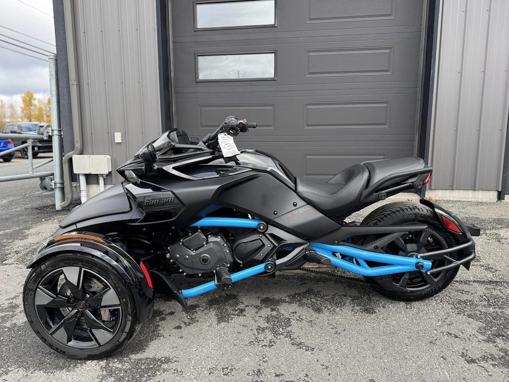 Can-am F3-s 2022 alt