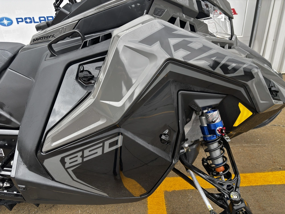 Polaris 850 Rmk Khaos 146 Slash 2025 alt