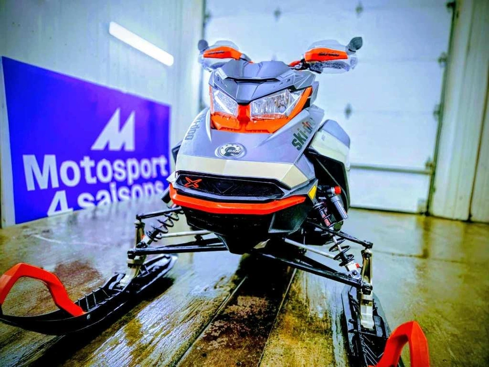 Bombardier Back Country Xrs 2022 alt