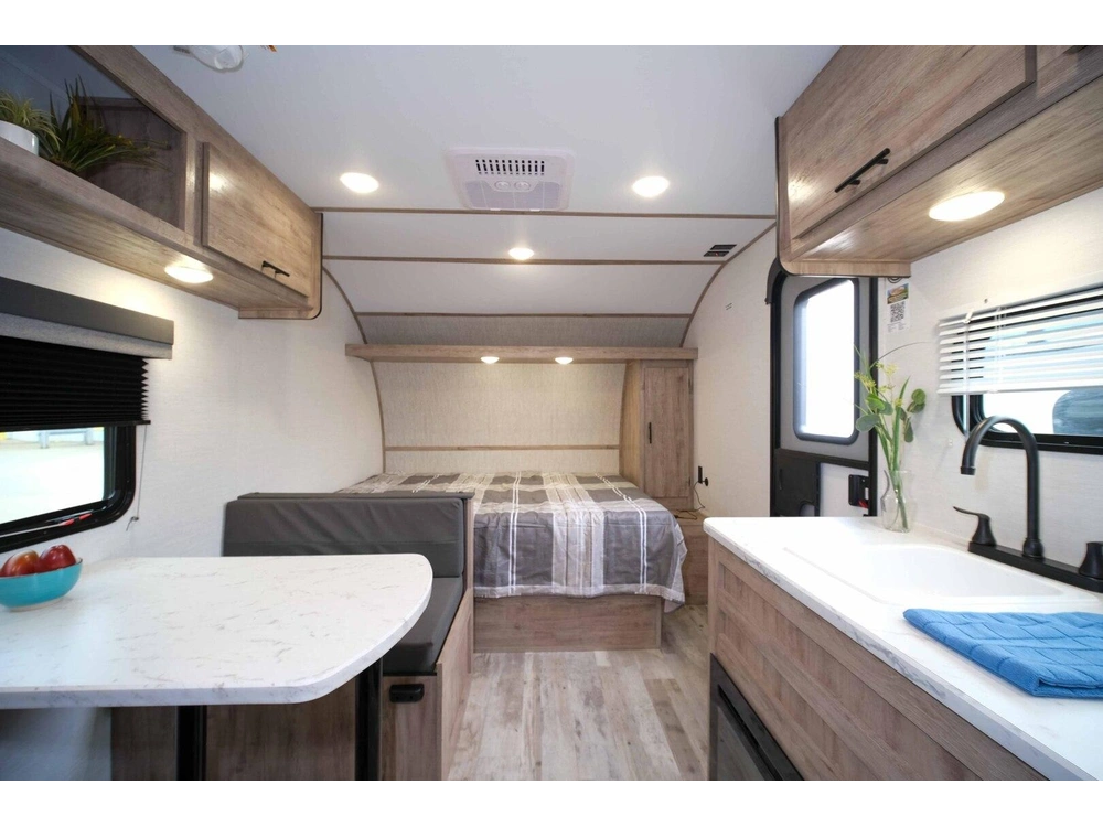 2026 Gulf Stream Trailmaster 177bh alt