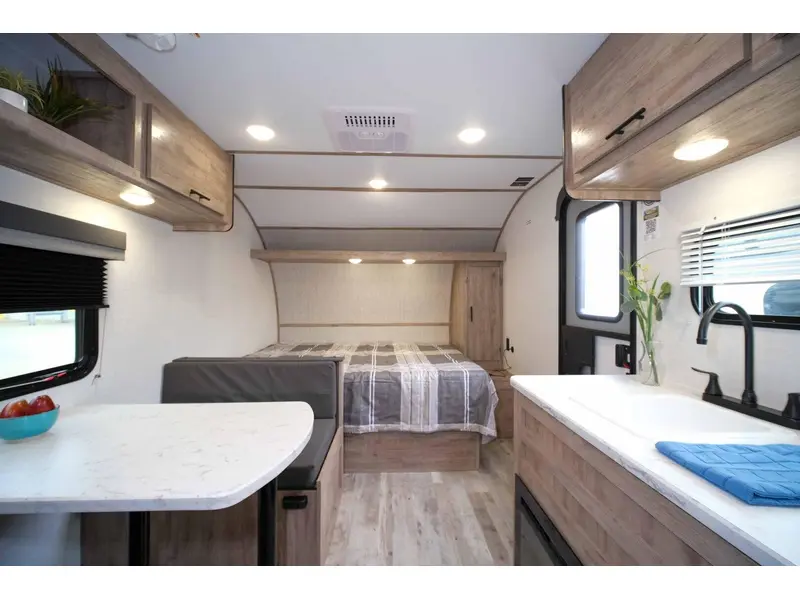 2026 Gulf Stream Trailmaster 177BH