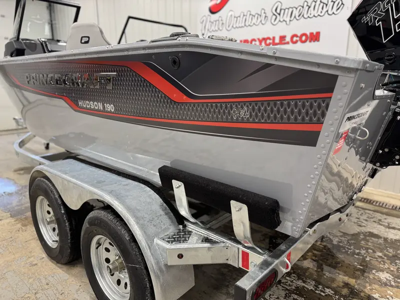 Princecraft HUDSON 190 WS GREY 150R V6!! 2026